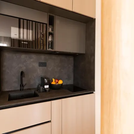 Apartment Uyo And Split