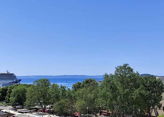 Апартаменты Uyo And